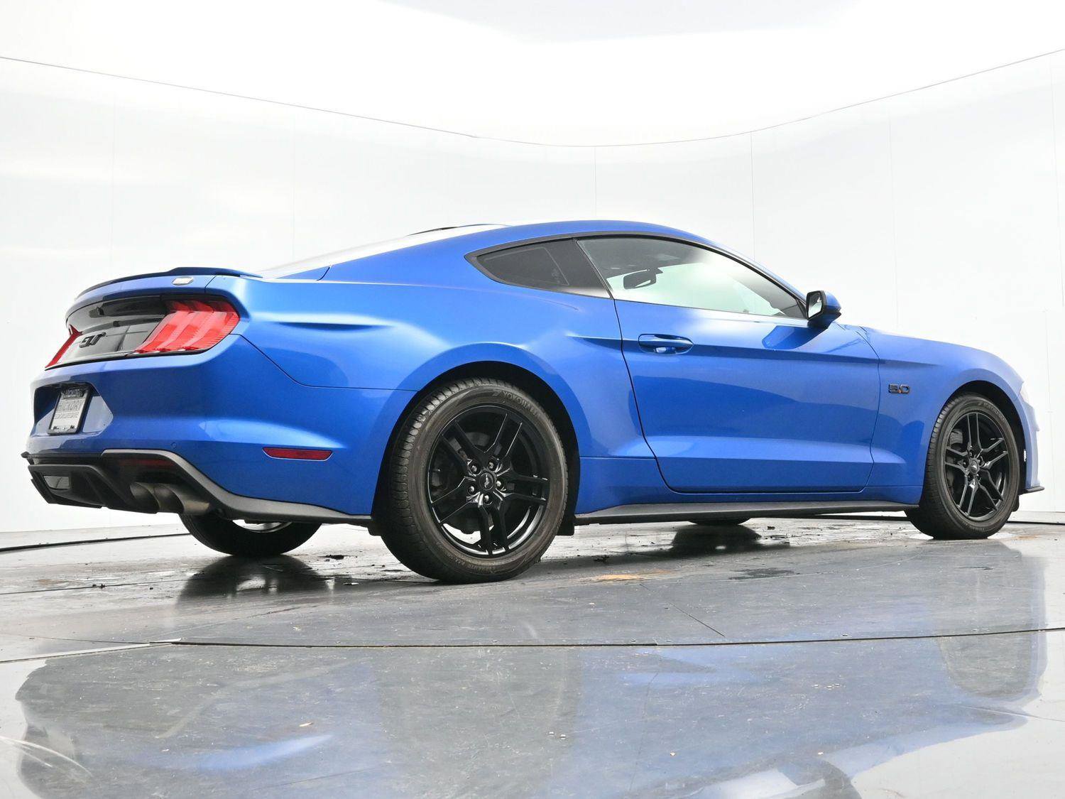 Used 2019 Ford Mustang GT RWD image 41