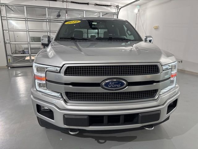 Used 2019 Ford F150 Platinum w/ Equipment Group 701A Luxury image 3