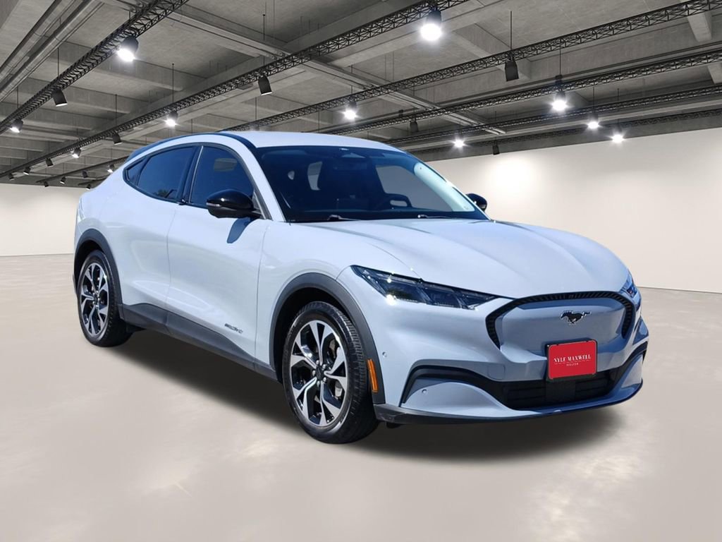 Used 2024 Ford Mustang Mach-E Select image 2