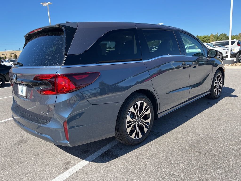 New 2026 Honda Odyssey Elite image 3