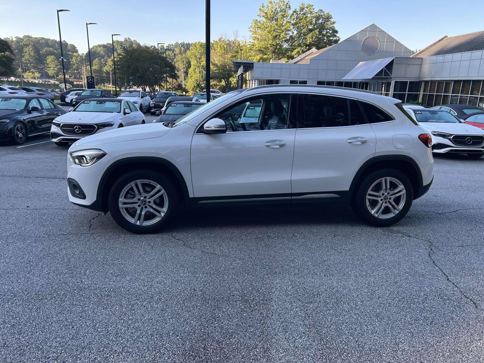 Used 2021 Mercedes-Benz GLA 250 4MATIC image 13