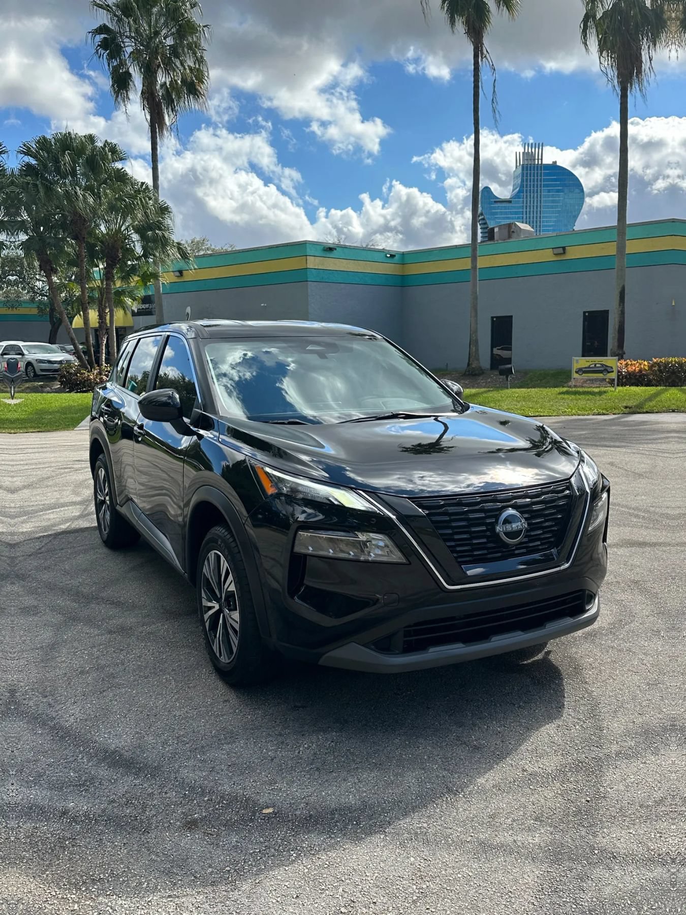 Used 2023 Nissan Rogue SV AWD/4WD image 26