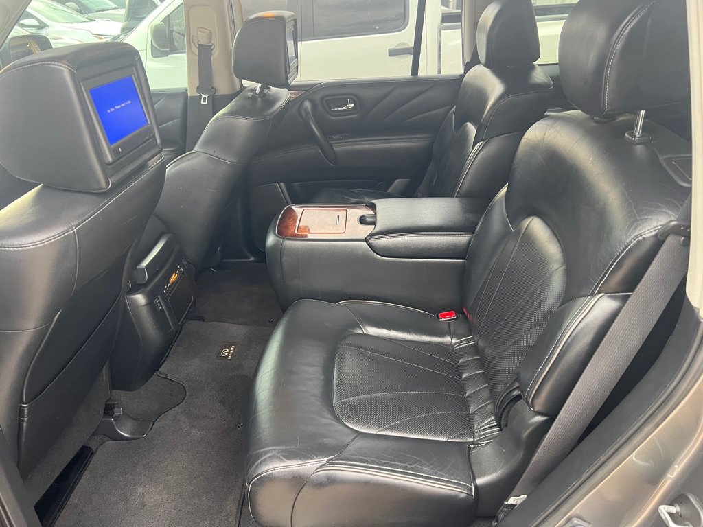 Used 2015 INFINITI QX80 2WD w/ Deluxe Technology Package image 13