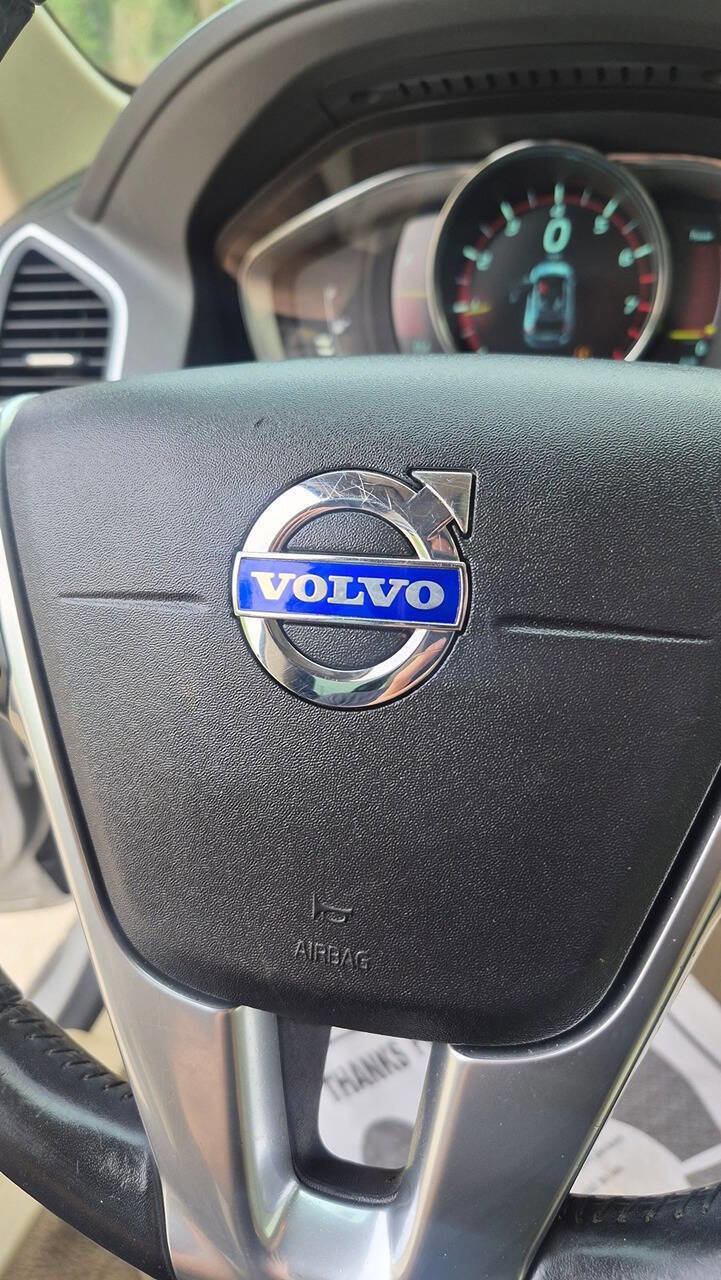 Used 2015 Volvo XC60 T5 Platinum FWD image 43