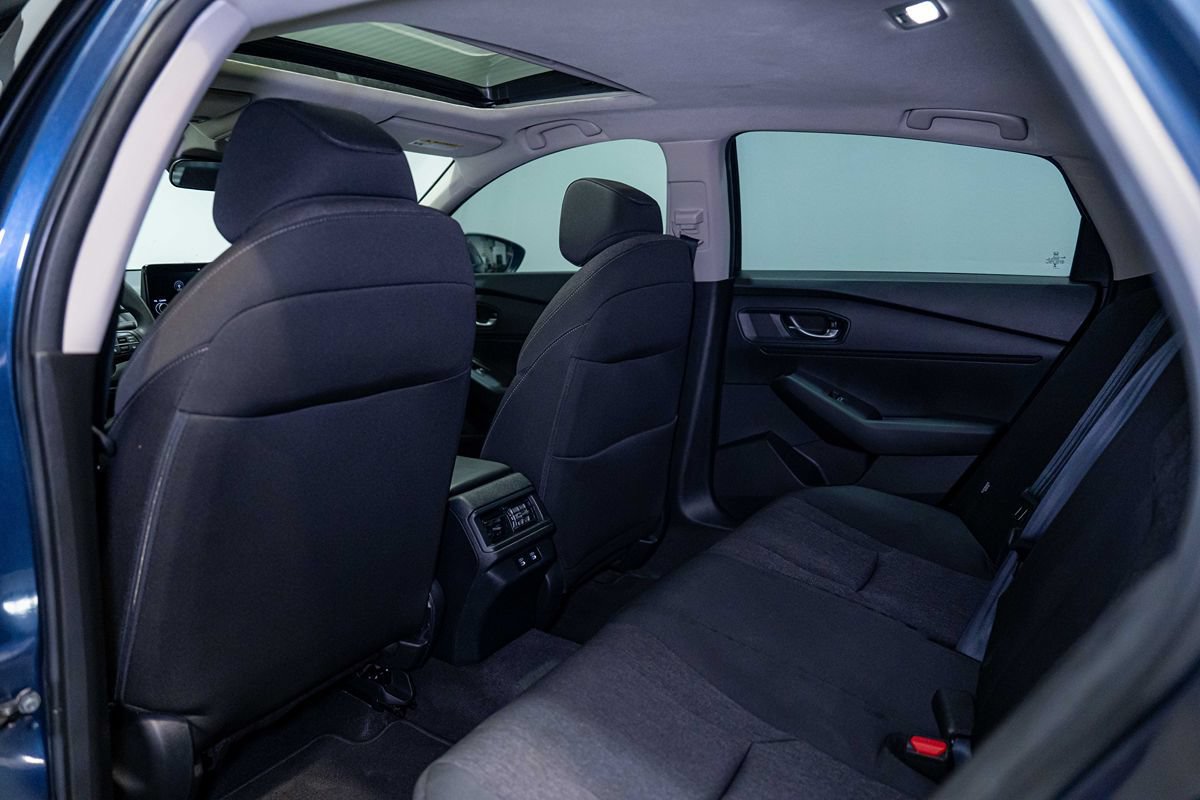 Used 2025 Honda Accord SE image 14