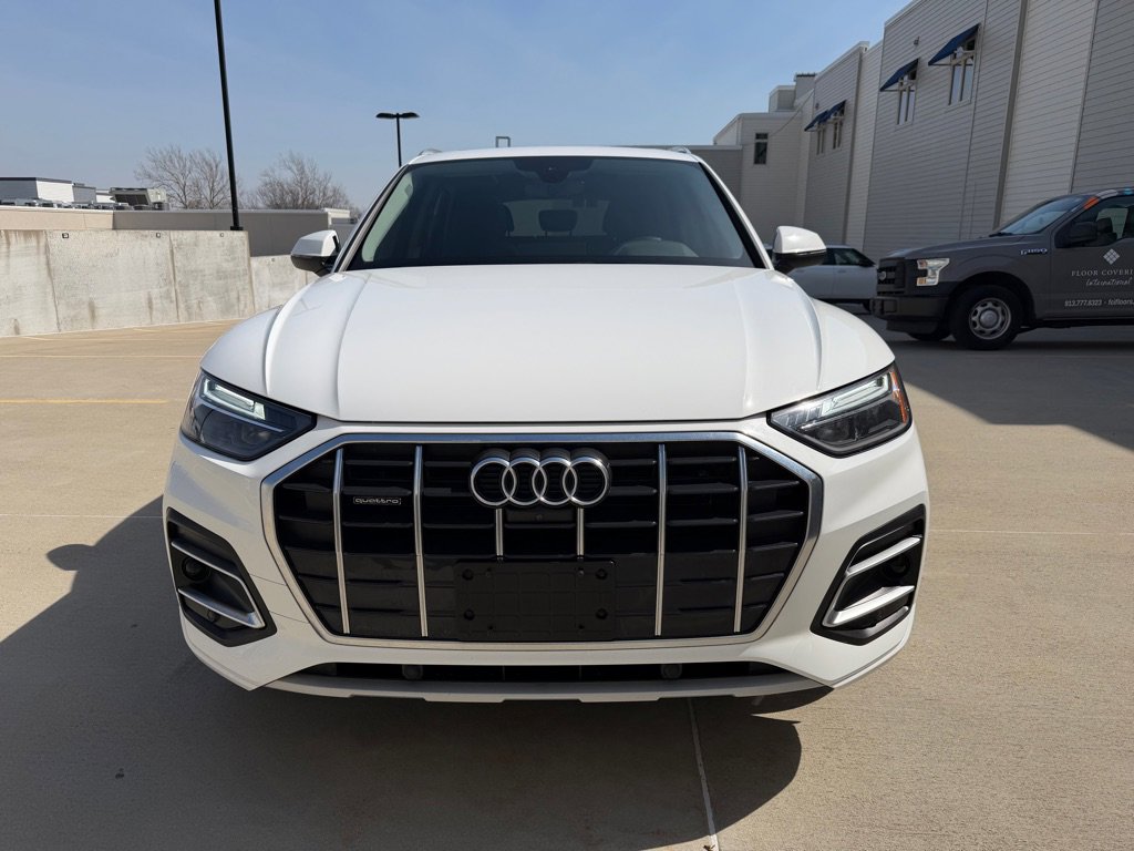 Used 2021 Audi Q5 2.0T Premium Plus w/ Premium Plus Package image 2