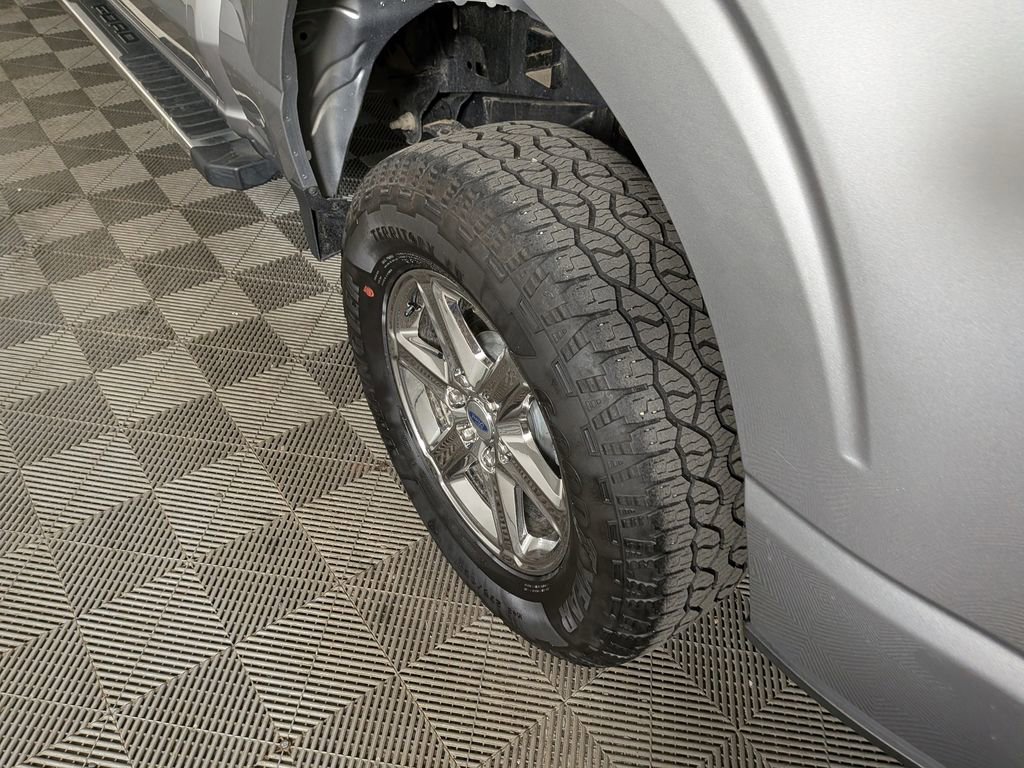 Used 2025 Ford F150 XLT w/ Equipment Group 301A Standard AWD/4WD image 12