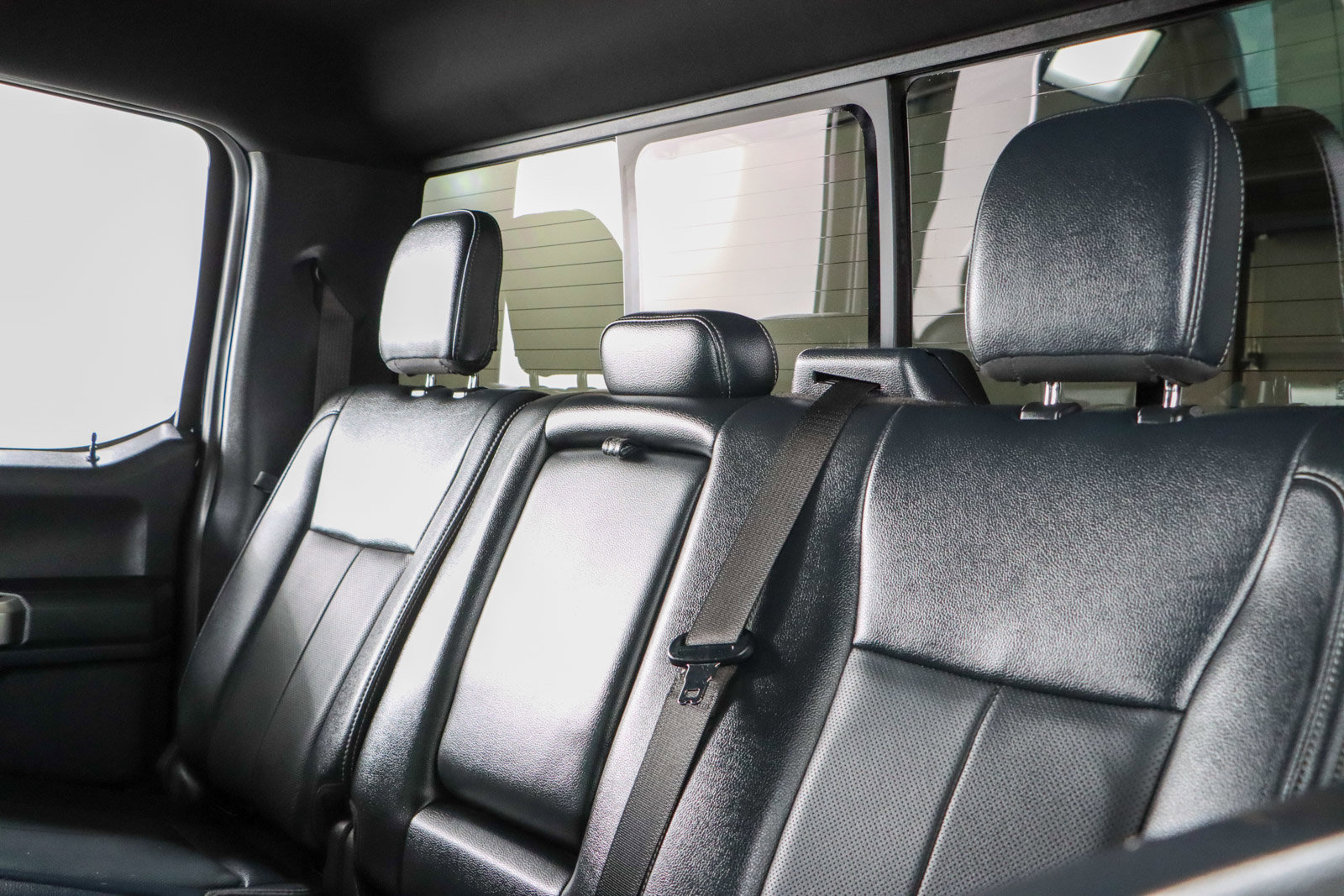 Used 2022 Ford F350 Lariat w/ Lariat Value Package image 26