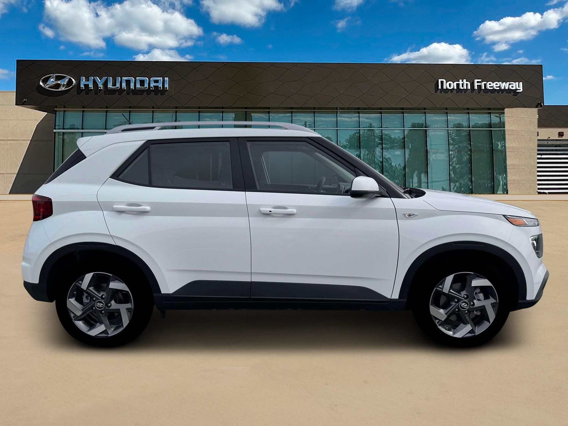 New 2026 Hyundai Venue SEL FWD image 9