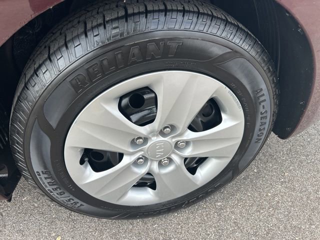 Used 2018 Kia Forte LX w/ LX Rear Camera Package image 7