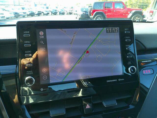 Used 2021 Toyota Camry XSE w/ Navigation Package image 19