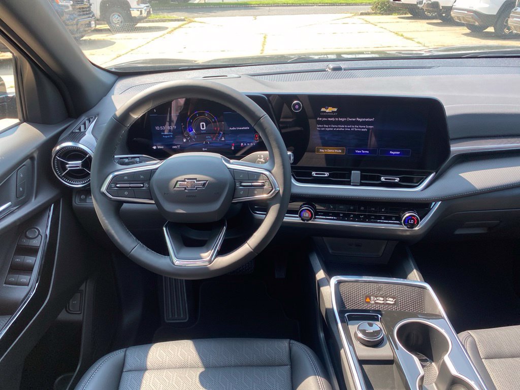 New 2027 Chevrolet Equinox LT w/ Convenience Package II AWD/4WD image 10
