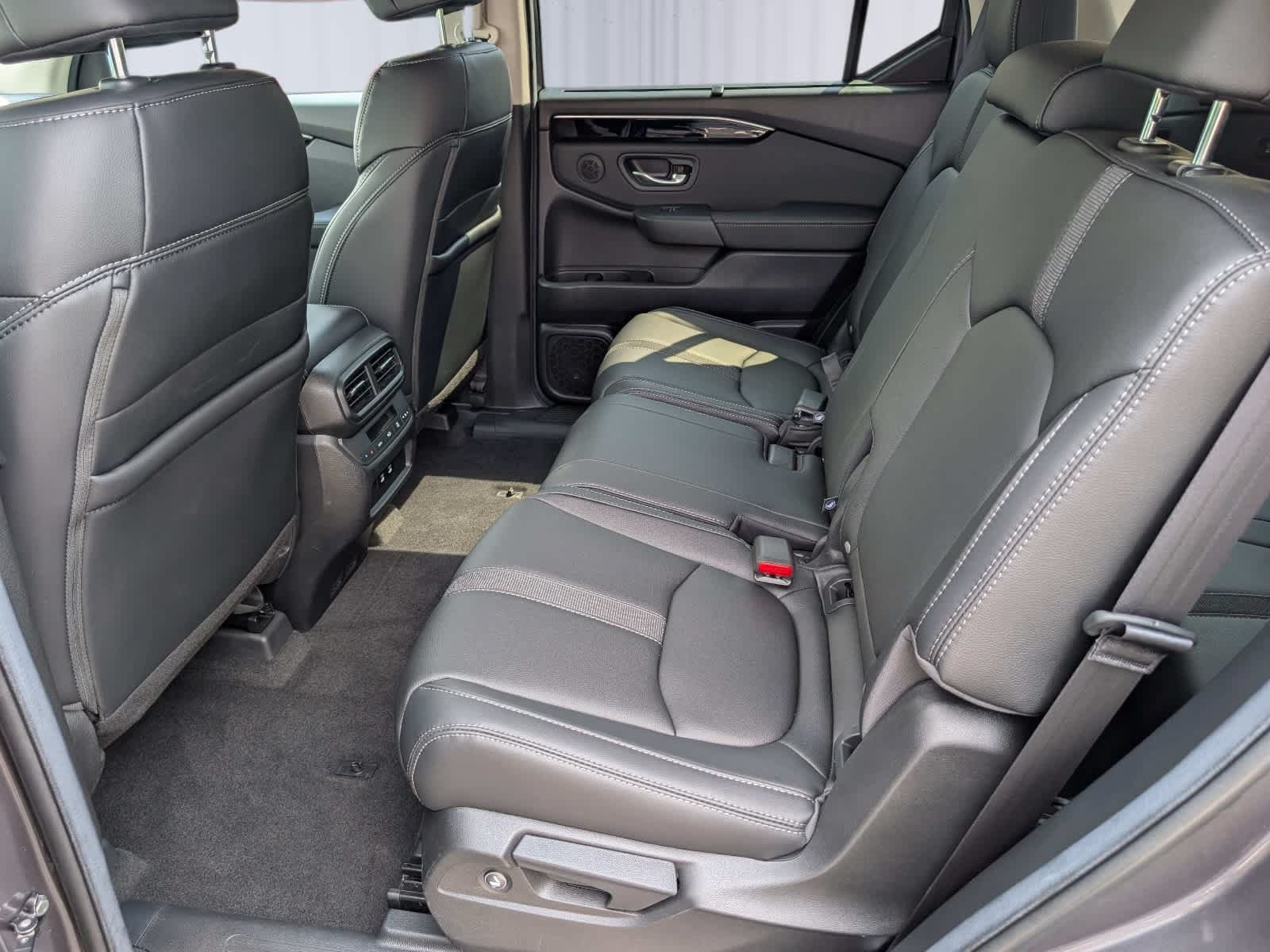 Certified 2026 Honda Pilot EX-L image 12