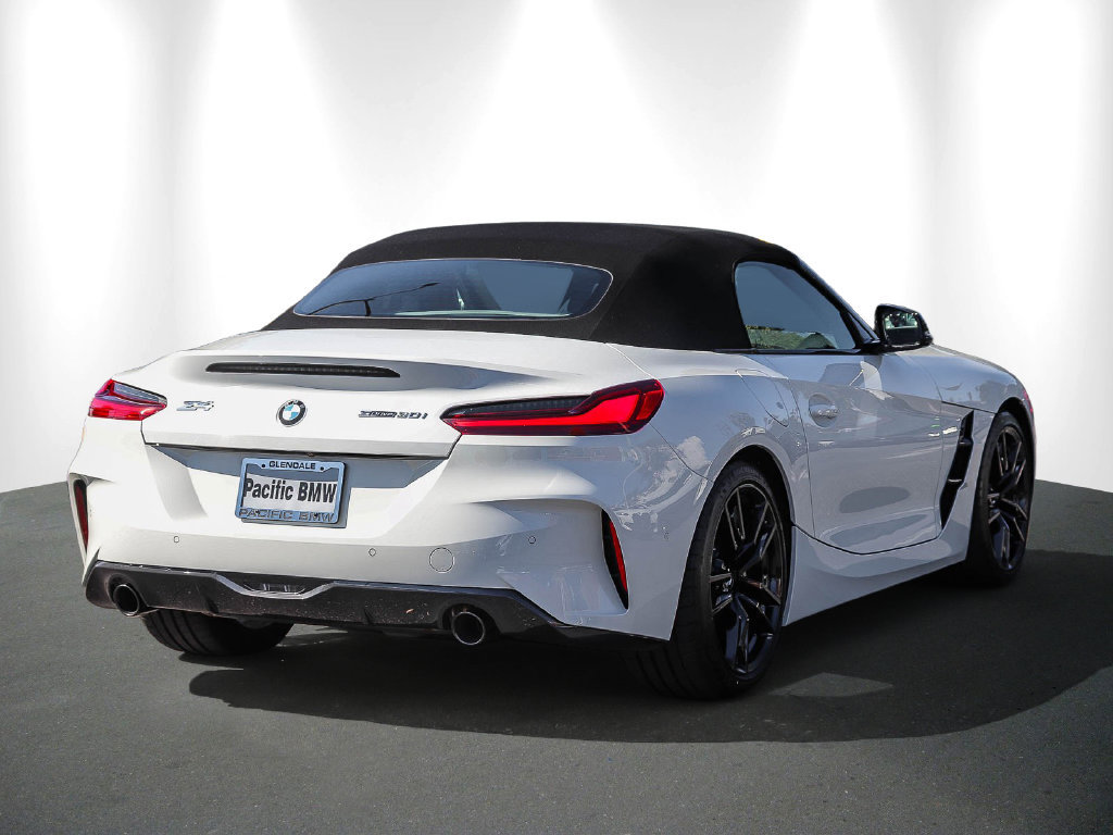 Used 2026 BMW Z4 sDrive30i w/ Dynamic Handling Package RWD image 6