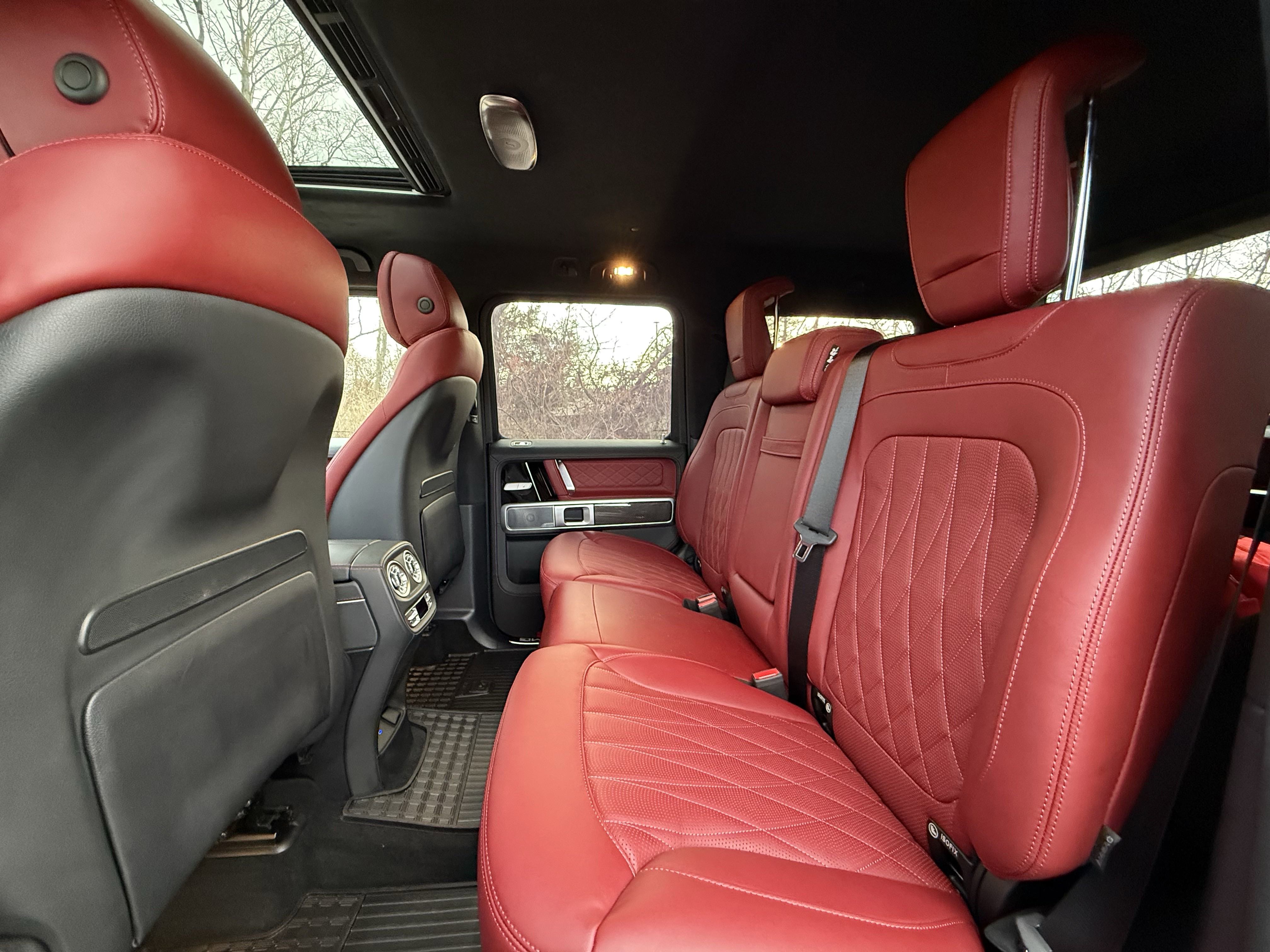 Used 2025 Mercedes-Benz G 63 AMG 4MATIC image 31