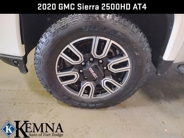 Used 2020 GMC Sierra 2500 AT4 w/ AT4 Preferred Package image 30
