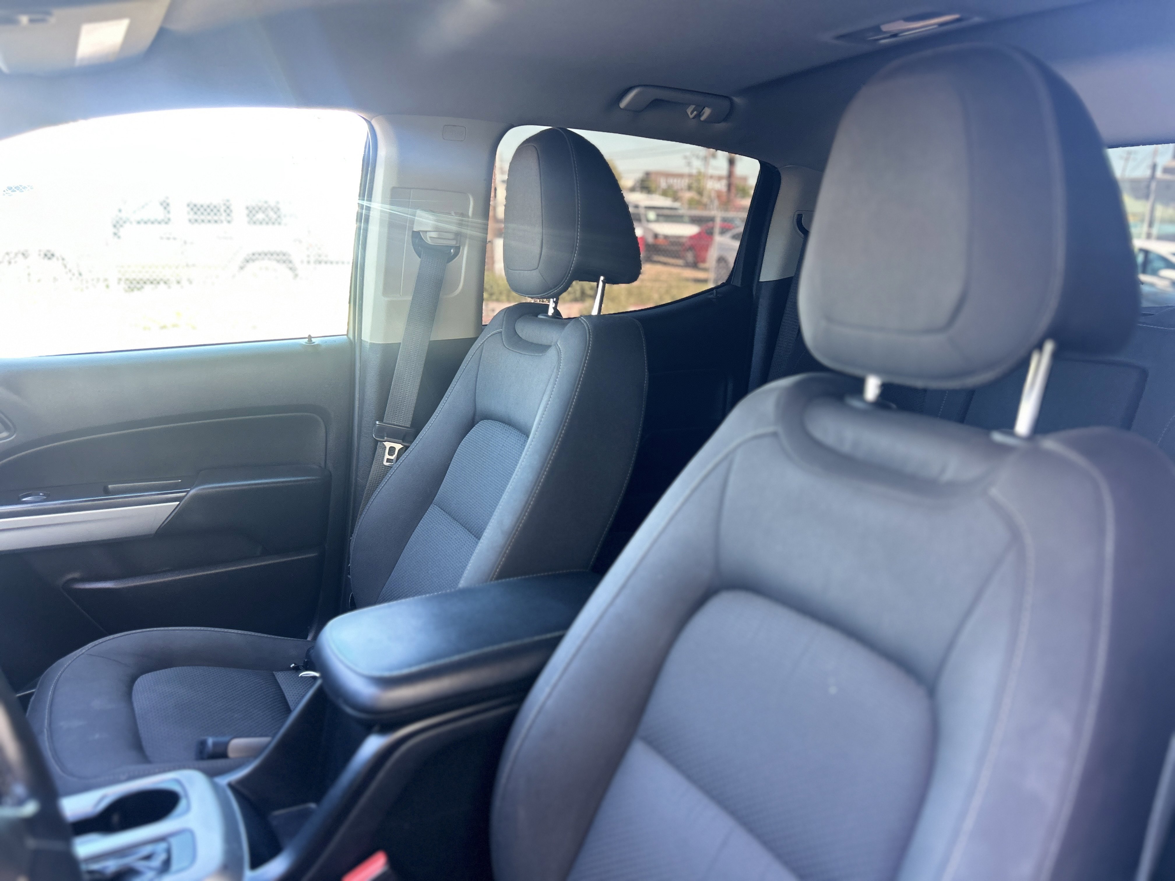 Used 2018 Chevrolet Colorado LT RWD image 20