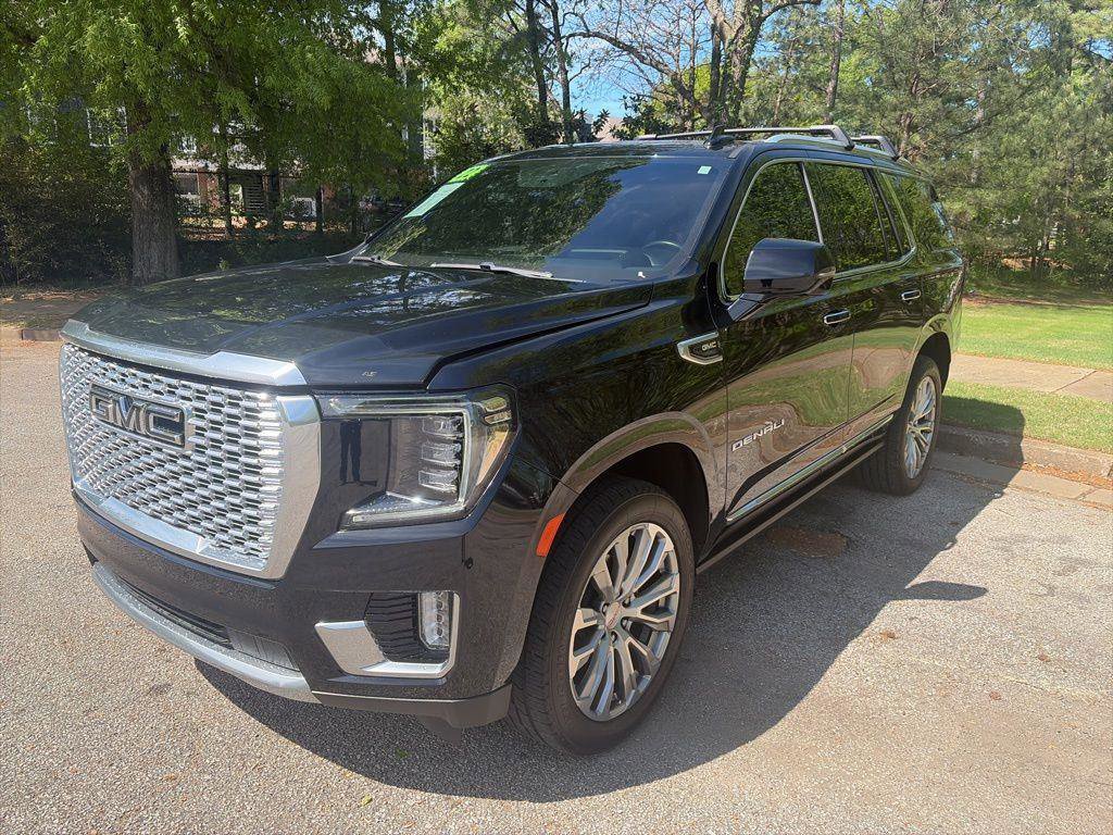 Used 2022 GMC Yukon Denali image 1