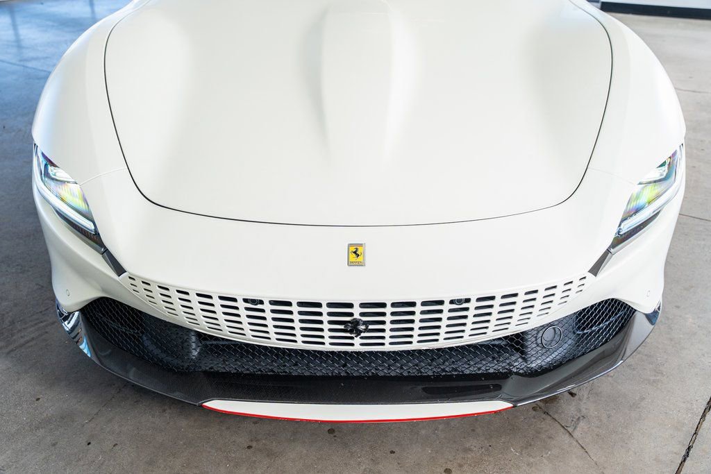 Used 2023 Ferrari Roma image 15