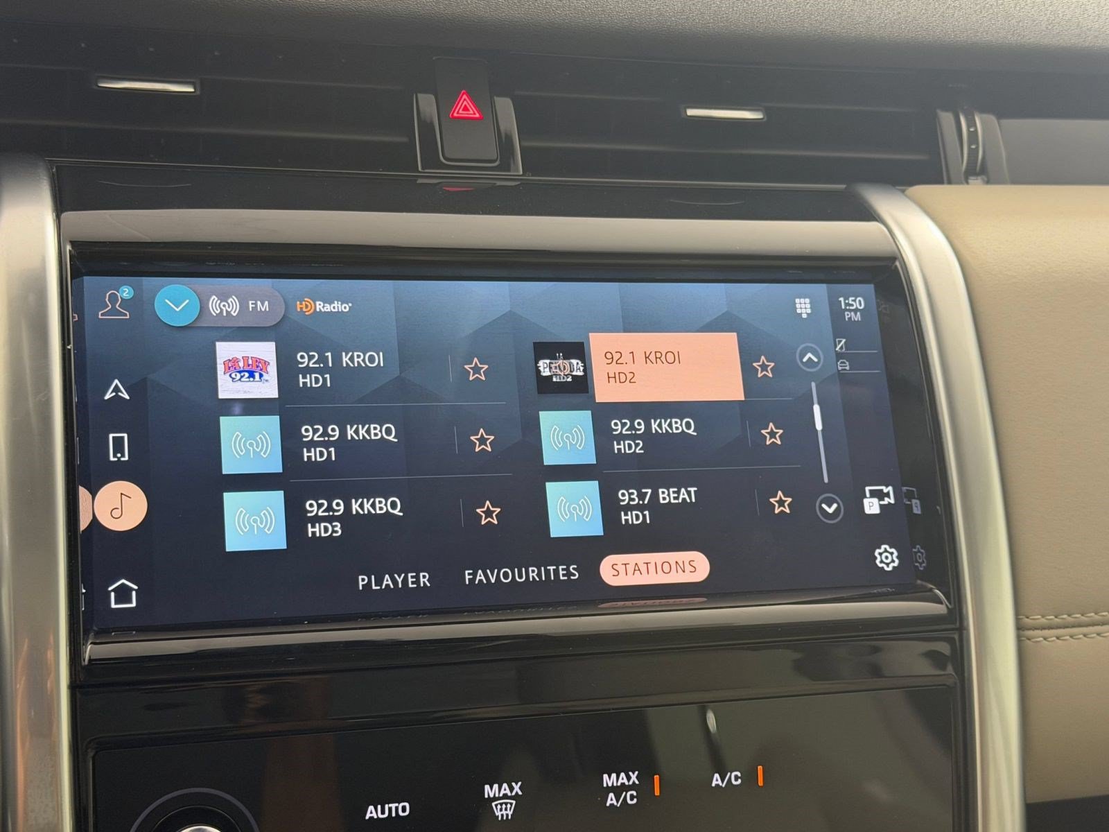 Certified 2022 Land Rover Discovery Sport S AWD/4WD image 21