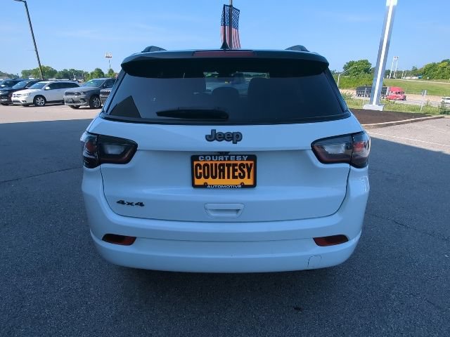 Certified 2022 Jeep Compass High Altitude AWD/4WD image 31