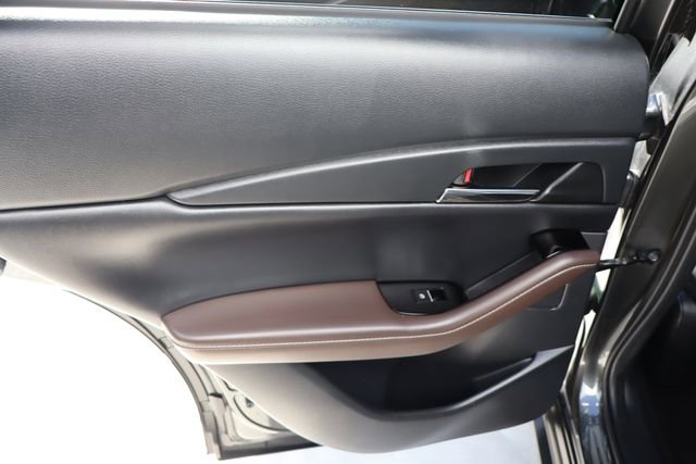 Used 2022 MAZDA CX-30 AWD 2.5 S w/ Premium Package image 26