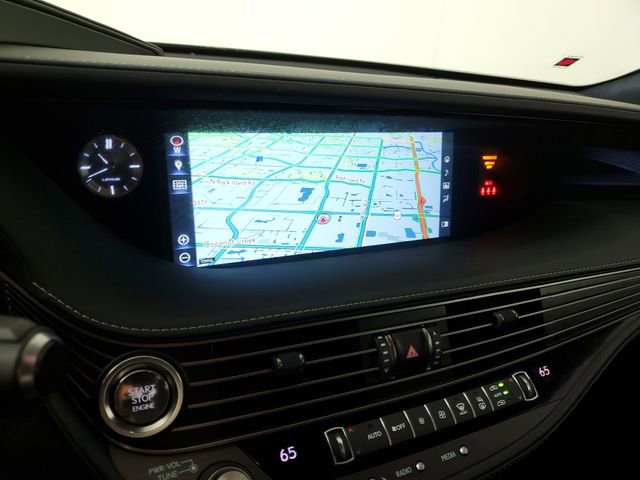 Used 2020 Lexus LS 500 w/ Interior Upgrade Package image 28