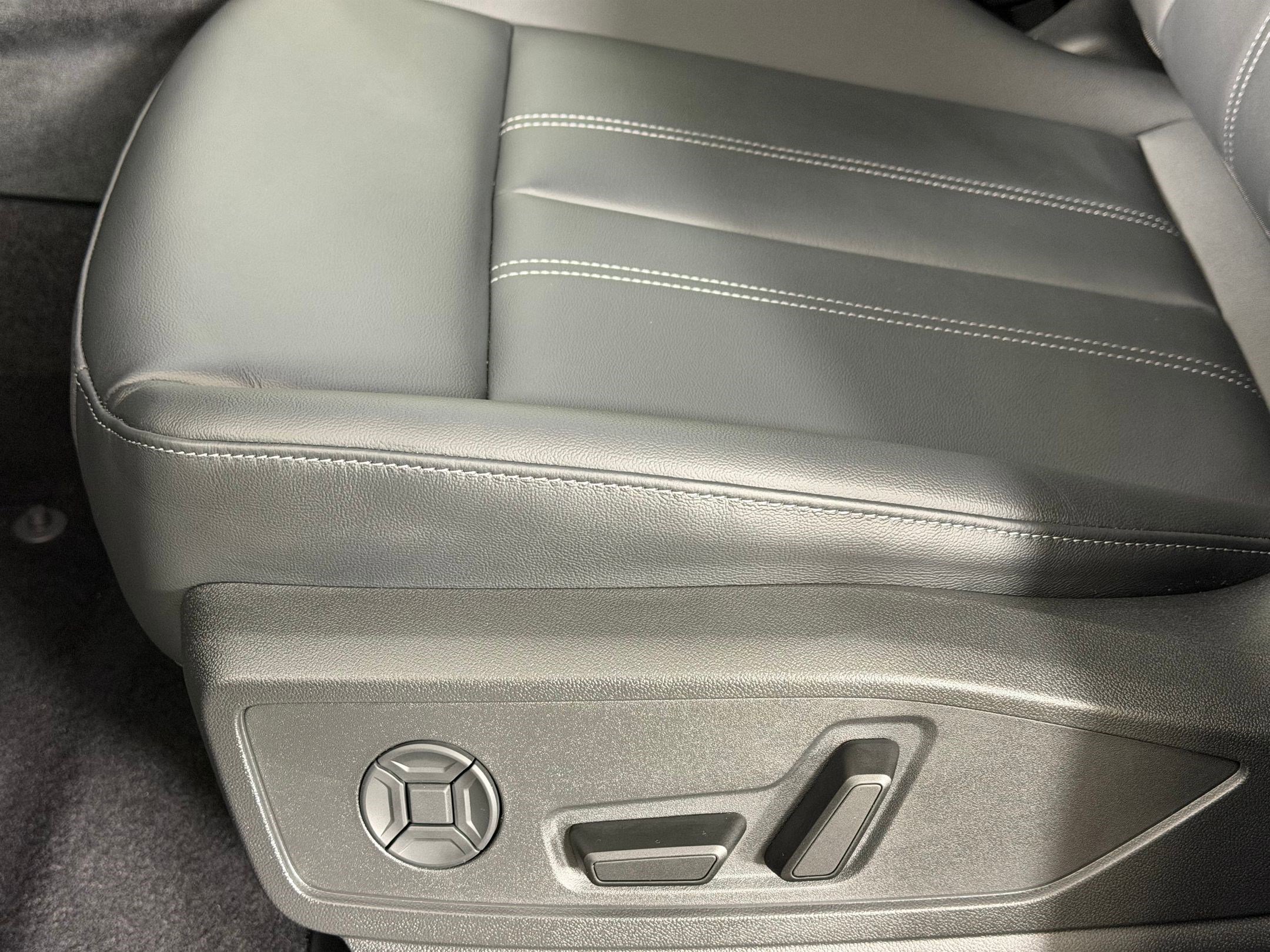 New 2026 Audi Q5 Premium Plus AWD/4WD image 14