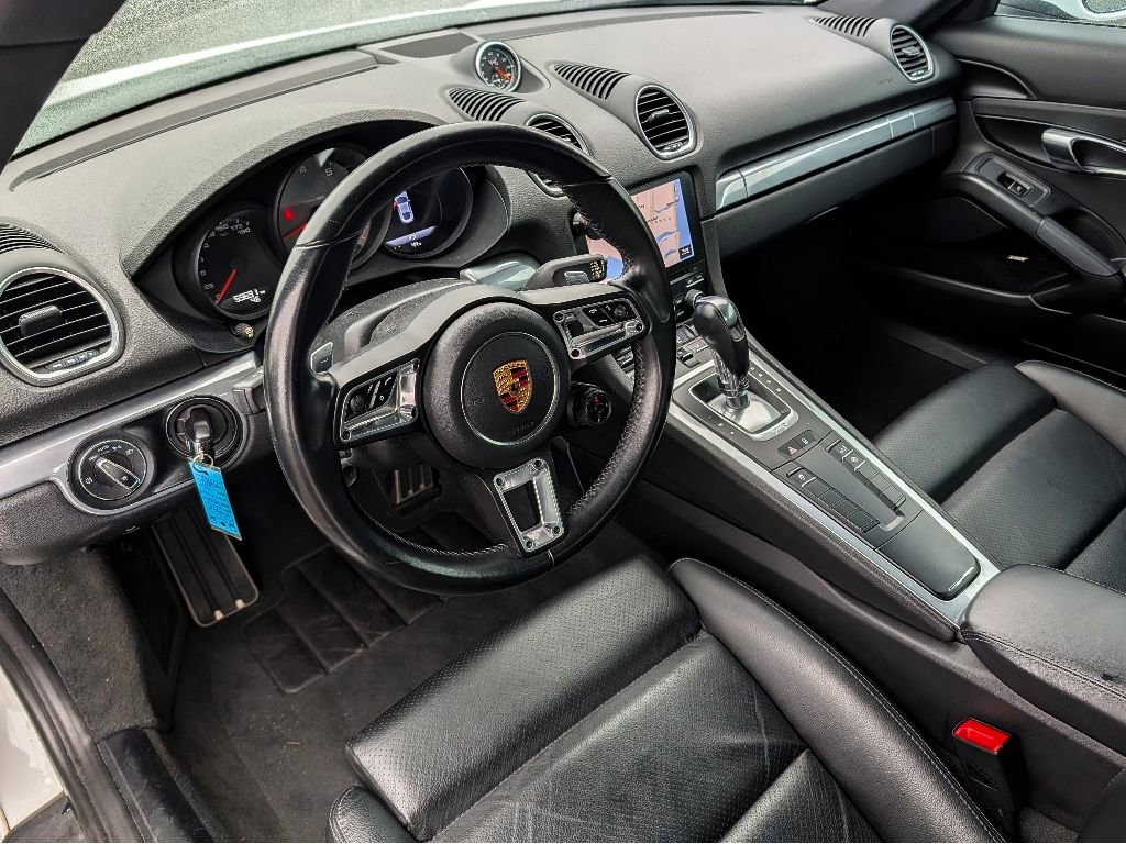 Used 2018 Porsche 718 Cayman S w/ Sport Chrono Package image 14