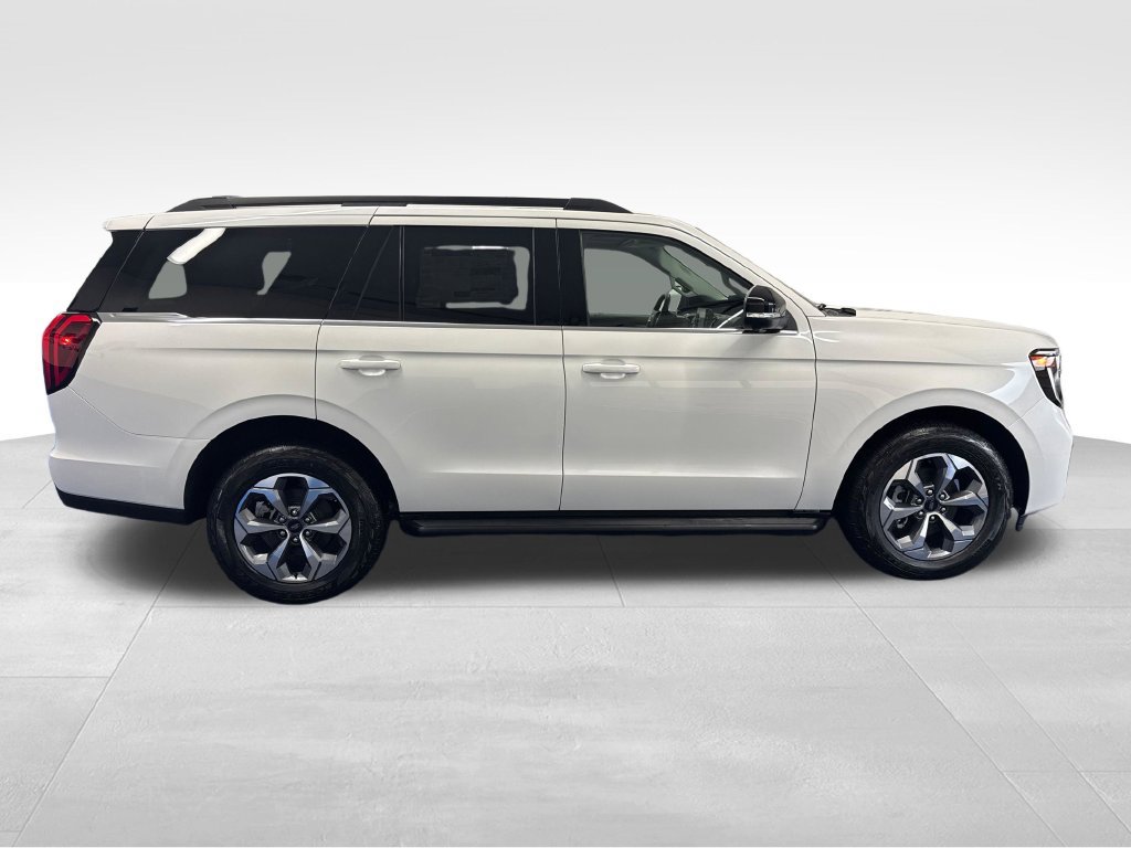 New 2027 Ford Expedition Active AWD/4WD image 7