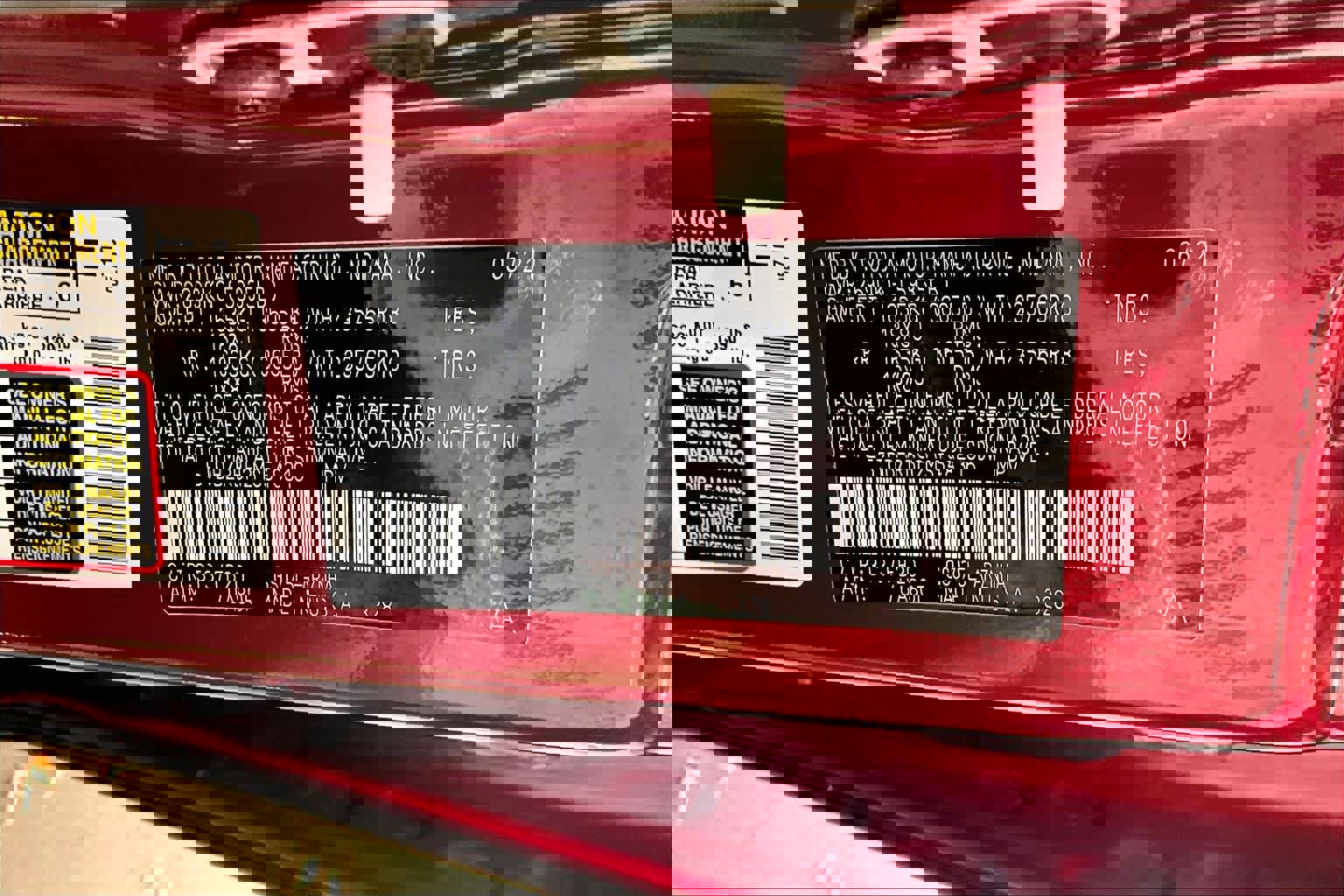 Used 2021 Toyota Highlander LE image 33