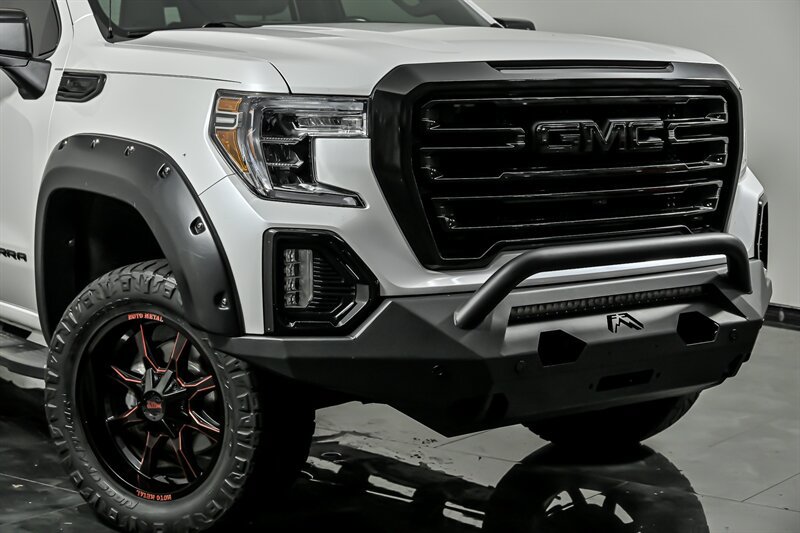Used 2021 GMC Sierra 1500 SLT w/ SLT Premium Plus Package AWD/4WD image 2