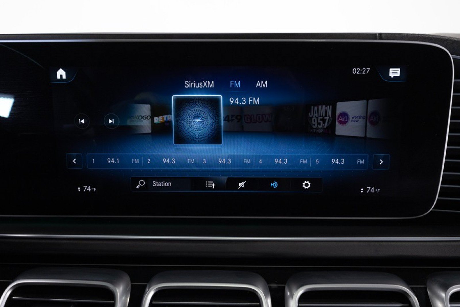 Used 2023 Mercedes-Benz Maybach GLS 600 4MATIC image 33
