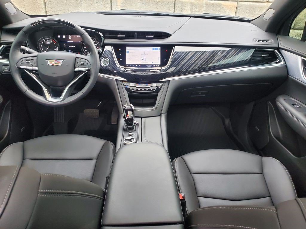 Certified 2023 Cadillac XT6 Premium Luxury w/ Technology Package AWD/4WD image 21