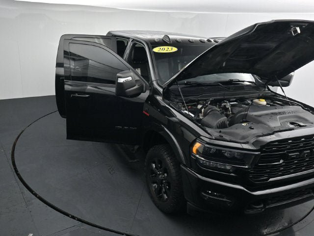 Used 2023 RAM 2500 Limited AWD/4WD image 36