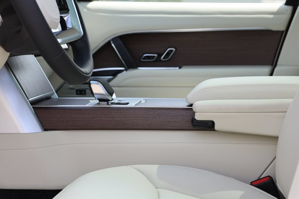 New 2026 Land Rover Range Rover SE AWD/4WD image 29