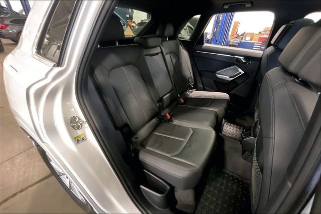 Certified 2023 Audi Q3 2.0T Premium w/ Convenience Package image 27