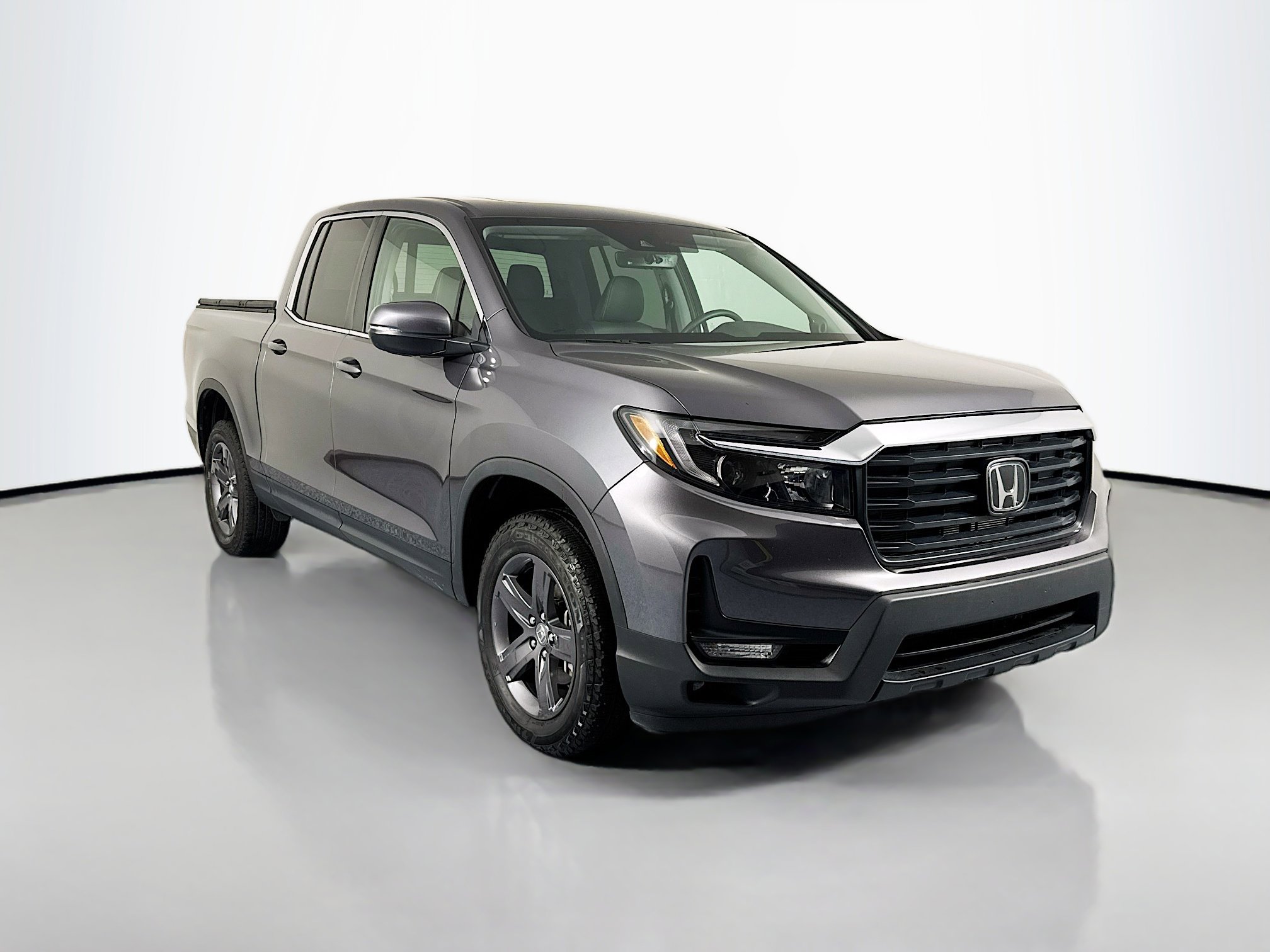 Certified 2023 Honda Ridgeline RTL image 3
