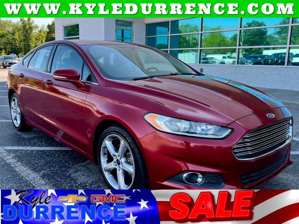 Used 2016 Ford Fusion SE FWD image 1