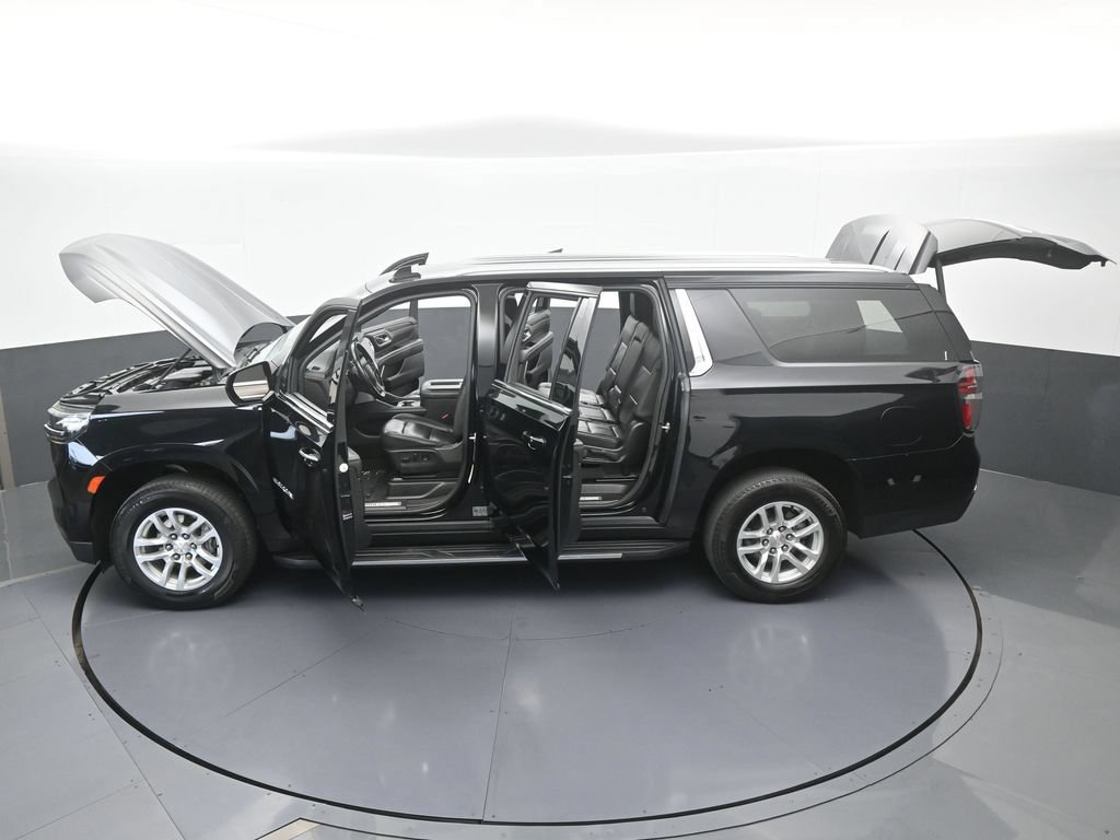 Used 2024 Chevrolet Suburban LT RWD image 72