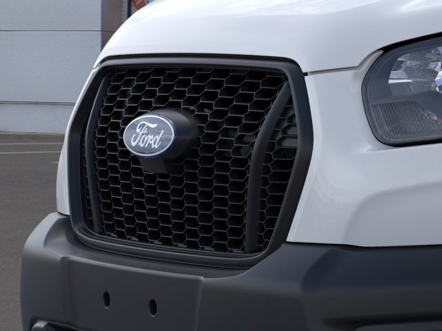 New 2026 Ford Transit 250 148 Medium Roof w/ Load Area Protection Package RWD image 17