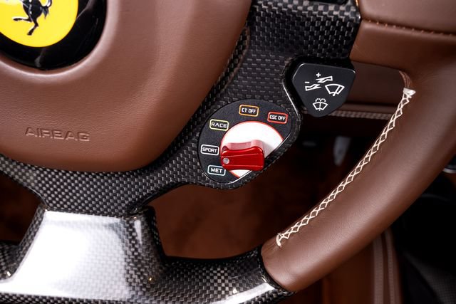 Used 2018 Ferrari 488 Spider RWD image 39
