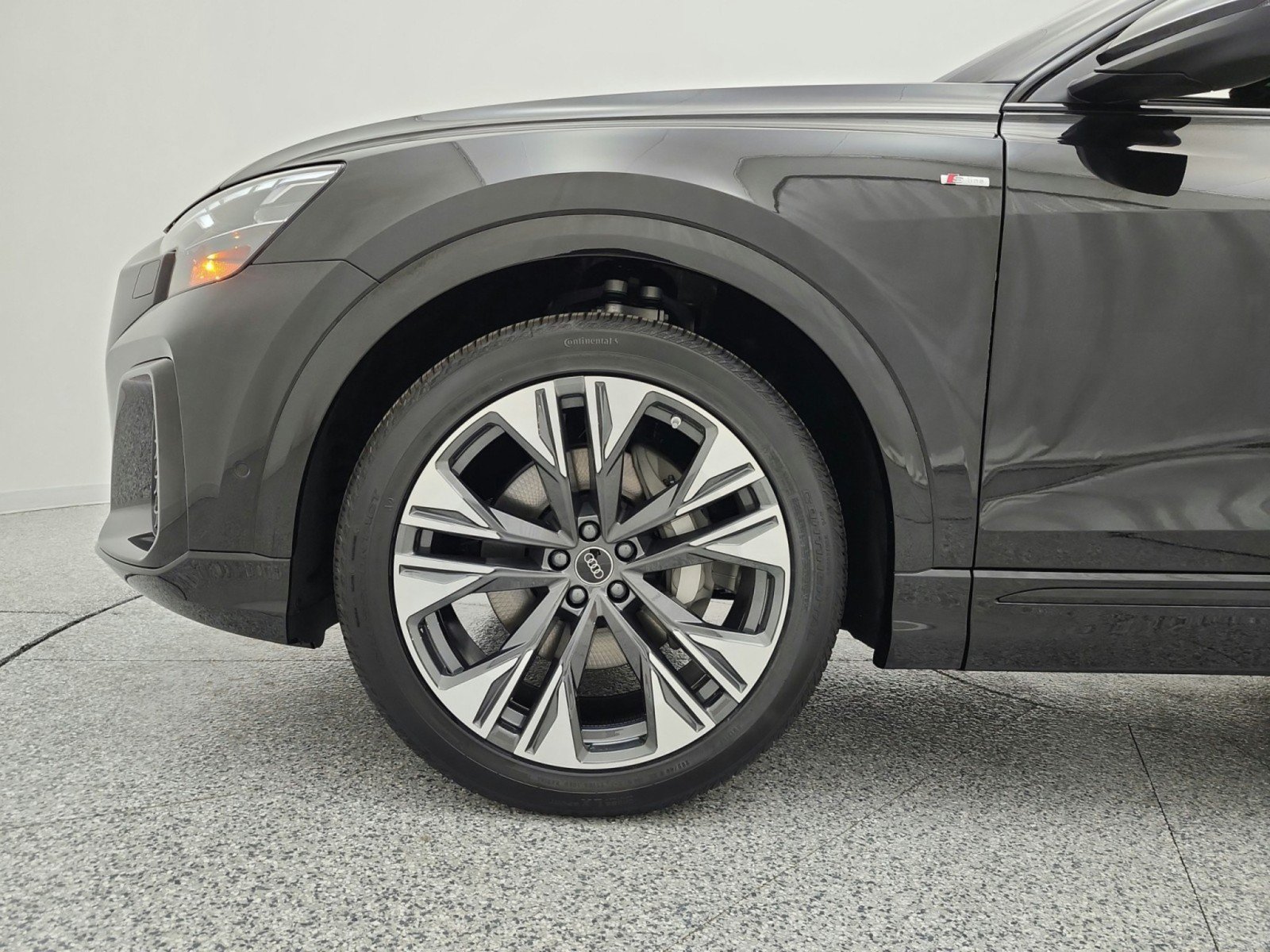 New 2026 Audi Q8 Premium Plus AWD/4WD image 13