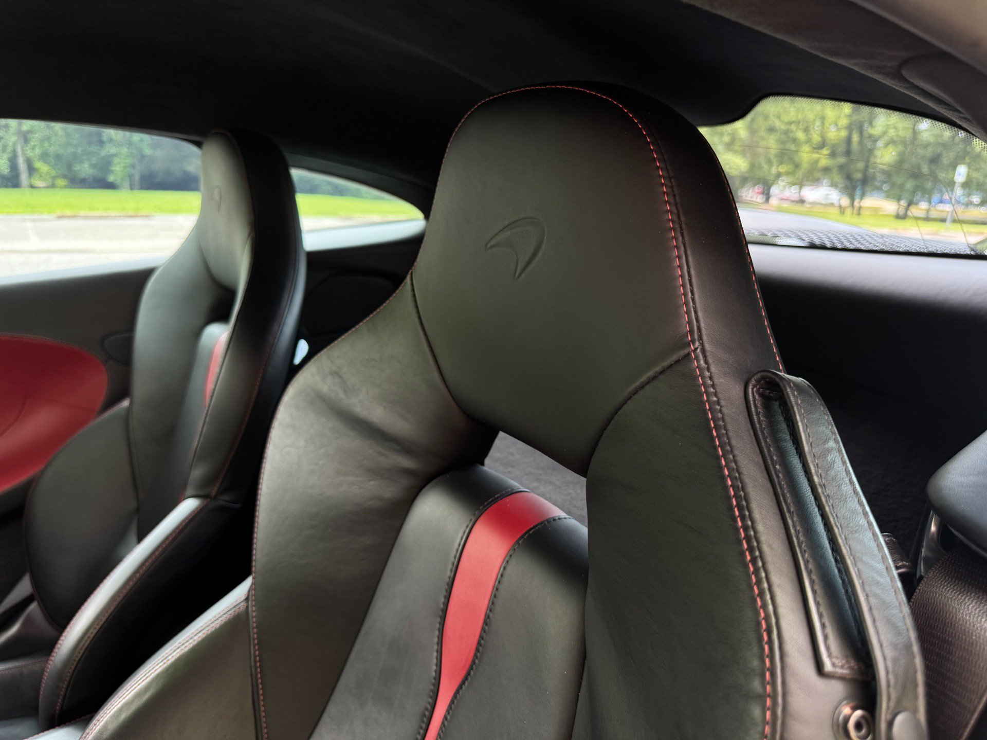 Used 2017 McLaren 570S Coupe RWD image 44
