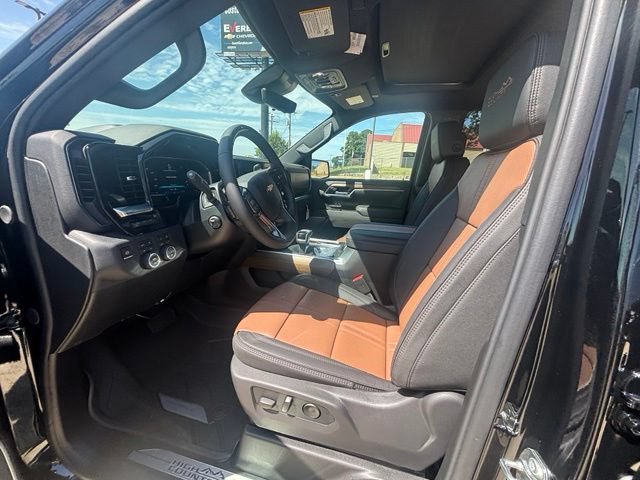 New 2026 Chevrolet Silverado 1500 High Country AWD/4WD image 15