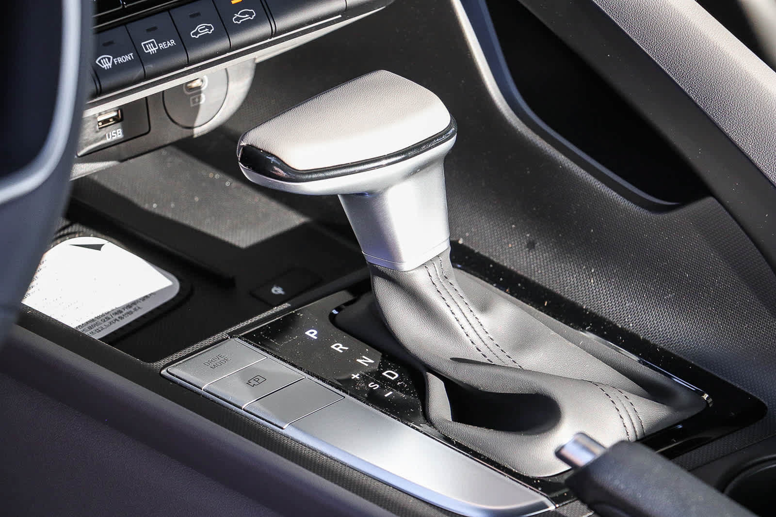 New 2026 Hyundai Elantra Sport FWD image 21