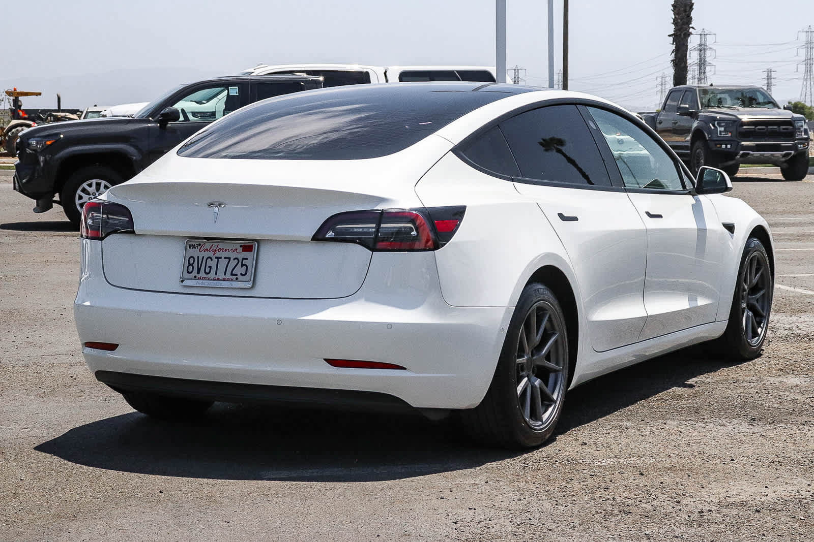 Used 2021 Tesla Model 3 Standard Range Plus RWD image 7