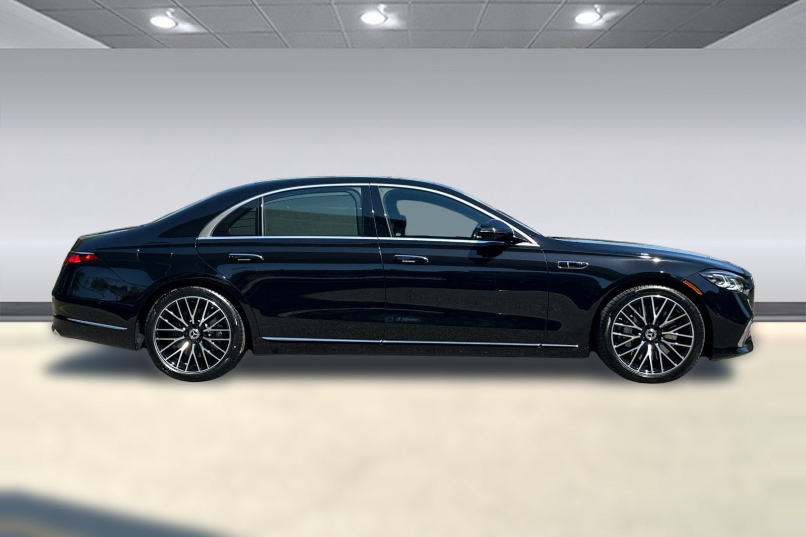 New 2027 Mercedes-Benz S 580 4MATIC Sedan image 7