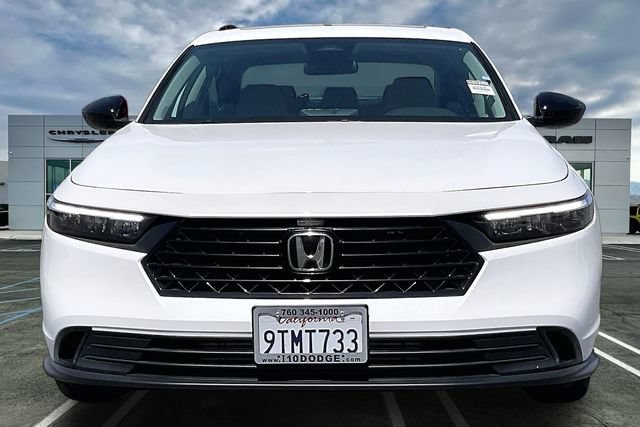 Used 2025 Honda Accord SE image 2