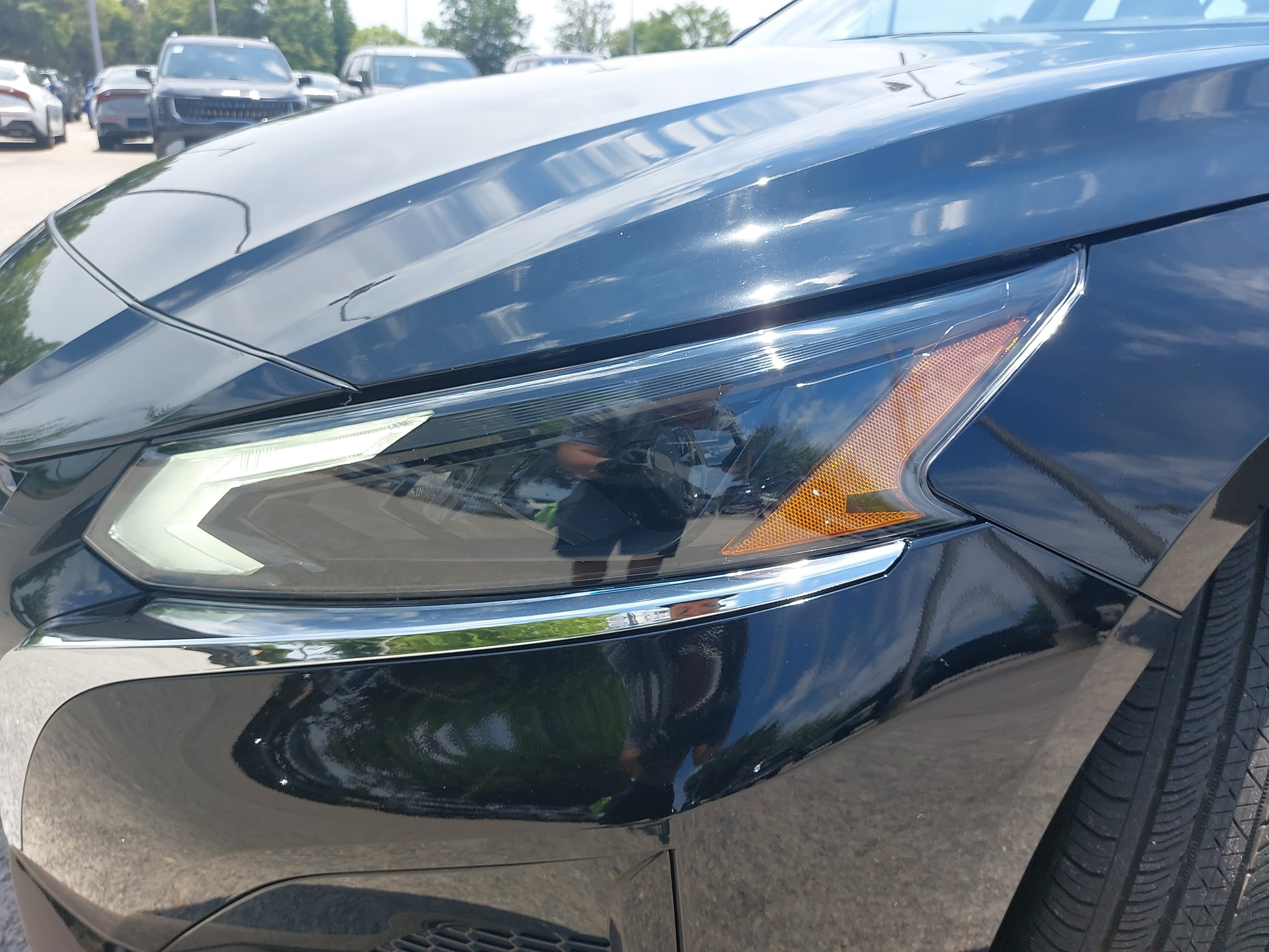 Used 2024 Nissan Altima 2.5 SV w/ SV Premium Package FWD image 32